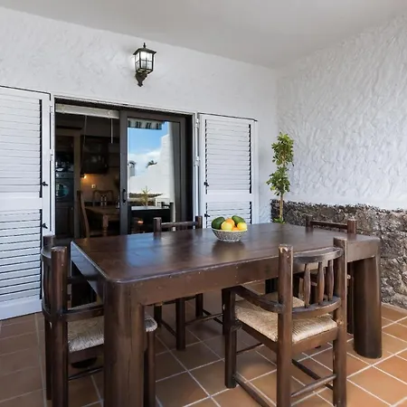 Haus Mit Garten Und Meerblick Casa Silvia 펜션