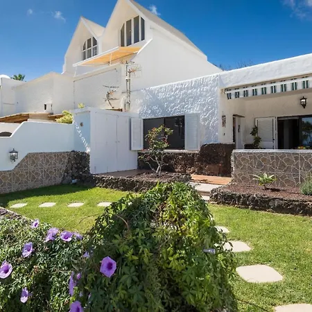 Haus Mit Garten Und Meerblick Casa Silvia 펜션 *